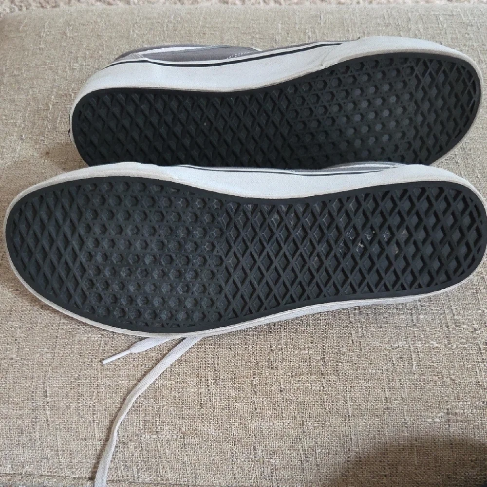 Vans White, Grey & Black UA Old Skool Shoes Mens 13 - Picture 7 of 10